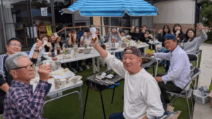共に笑い 共に生きる｜よあけデイサービスのBBQ懇親会の様子をご紹介